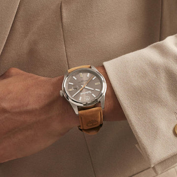 Αντρικό ρολόι Timberland Orford TDWGB0010803 με ταμπά δερμάτινο λουράκι και καφέ καντράν διαμέτρου 45mm με ημερομηνία.